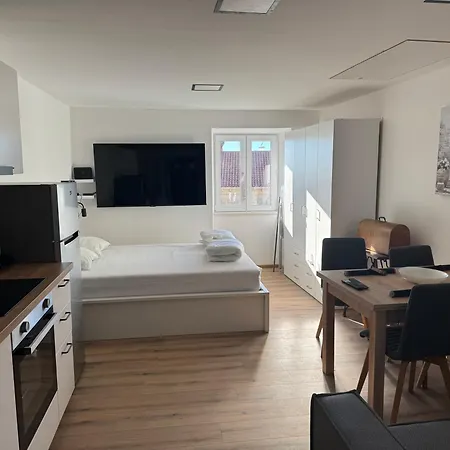 Seaview For 2