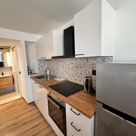 Lägenhet Seaview For 2 *