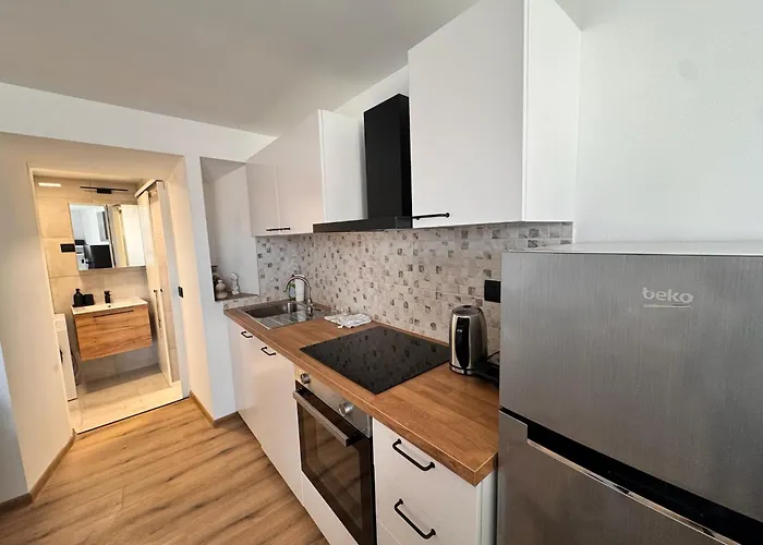 Daire Seaview For 2 *